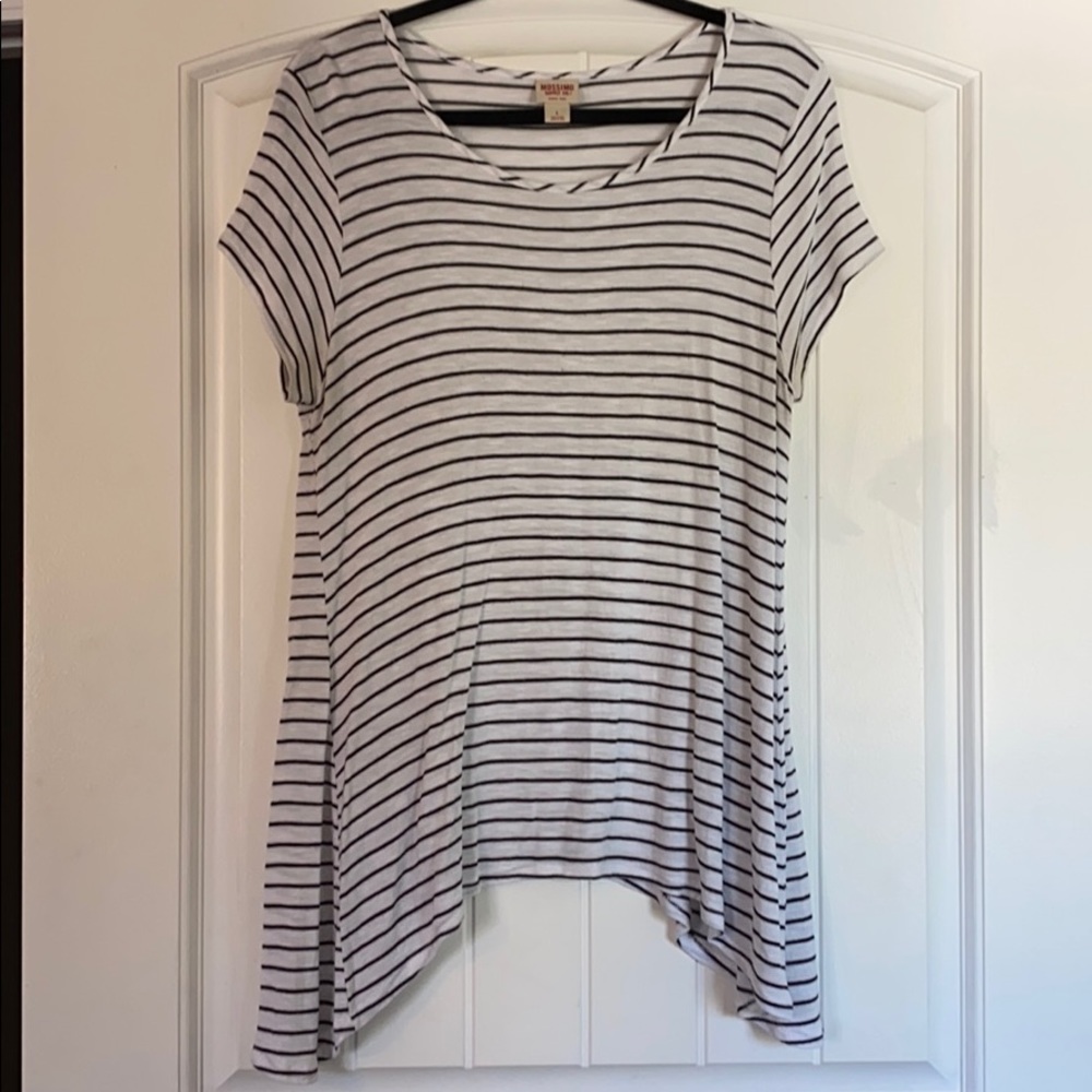 Mossimo short sleeve shirt